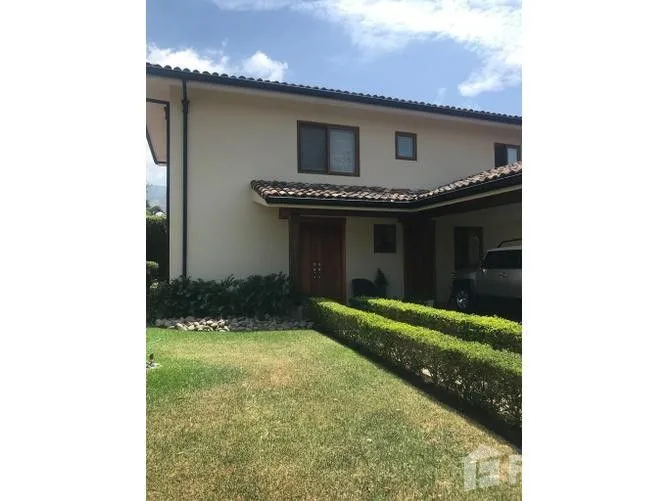 3 Bedroom House for Sale in Santa Ana, San Jose for $485,000