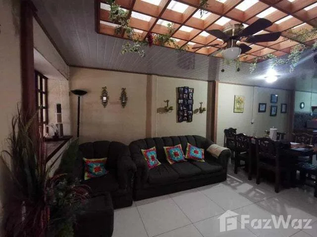 4 Bedroom House for Sale at Santa Ana for $151,000 — photo 5