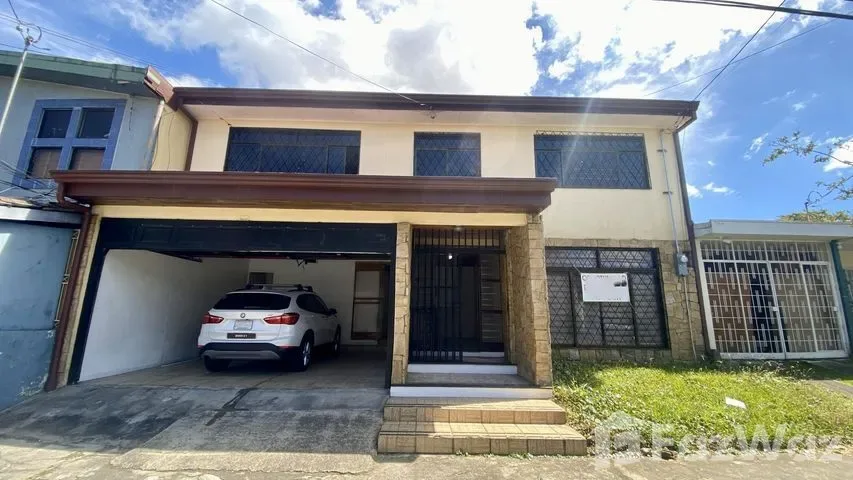 5 Bedroom House for Sale at Zapote for $260,000