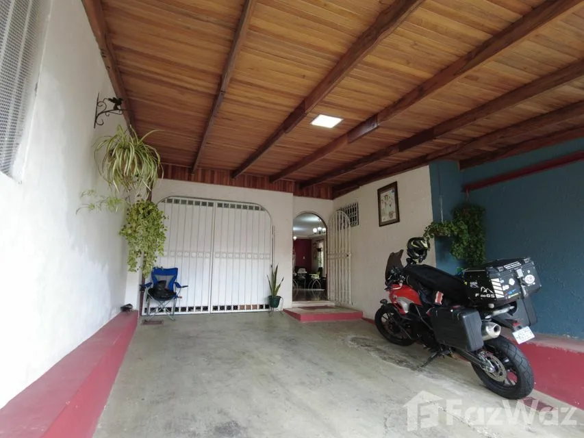 3 Bedroom House for Sale in San Jose, San Jose for $200,000 — photo 2