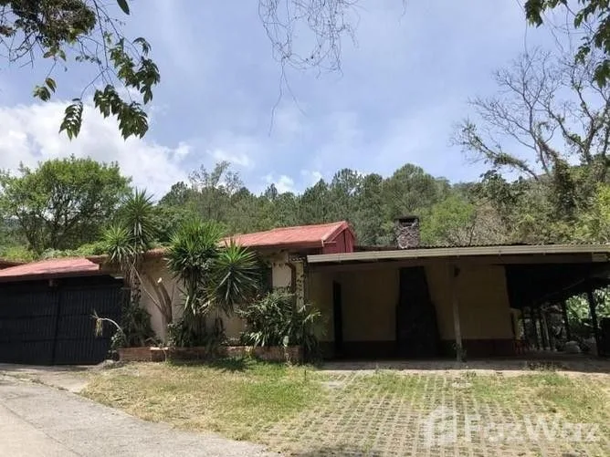 4 Bedroom House for Sale in Escazu, San Jose for $290,000