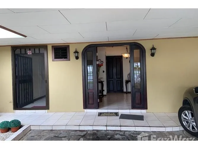 4 Bedroom House for Sale in Montes De Oca, San Jose for $335,000 — photo 2