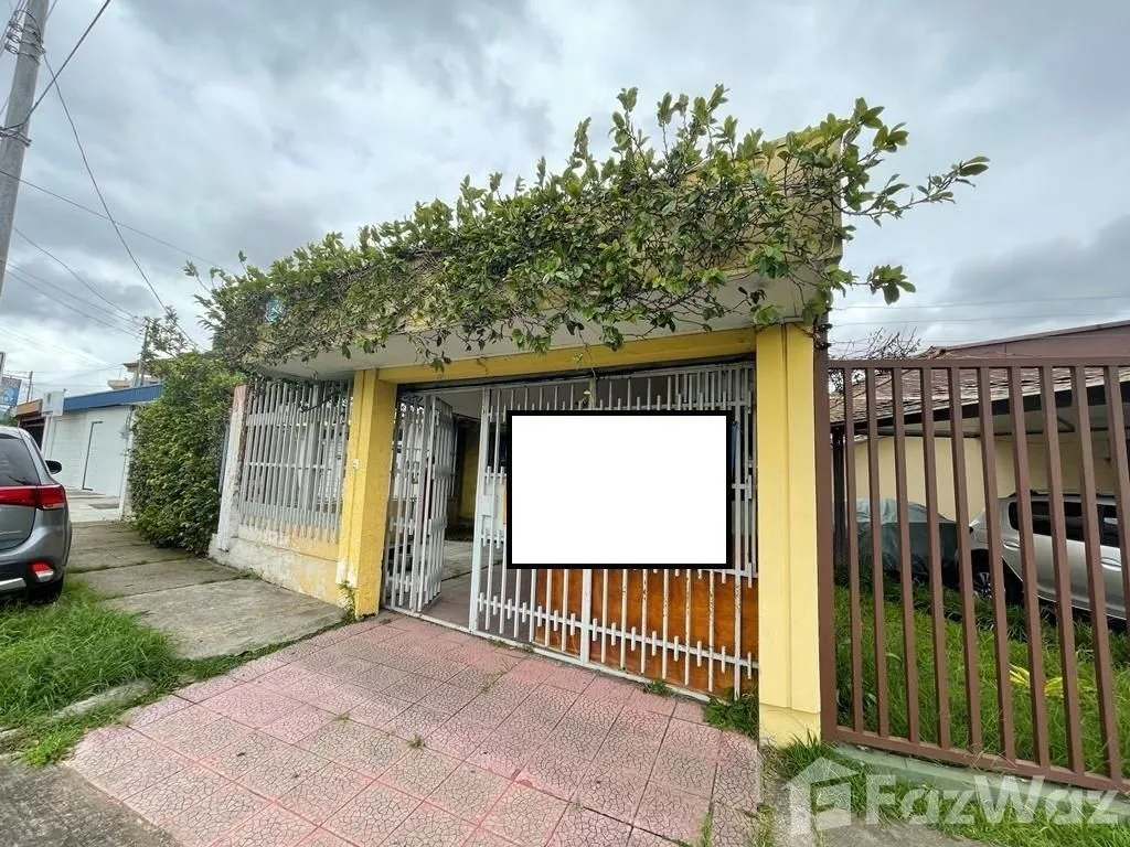 4 Bedroom House for Sale at Montes de Oca for $250,000