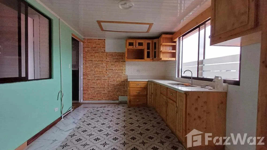 7 Bedroom House for Sale at Goicochea for $205,000 — photo 3
