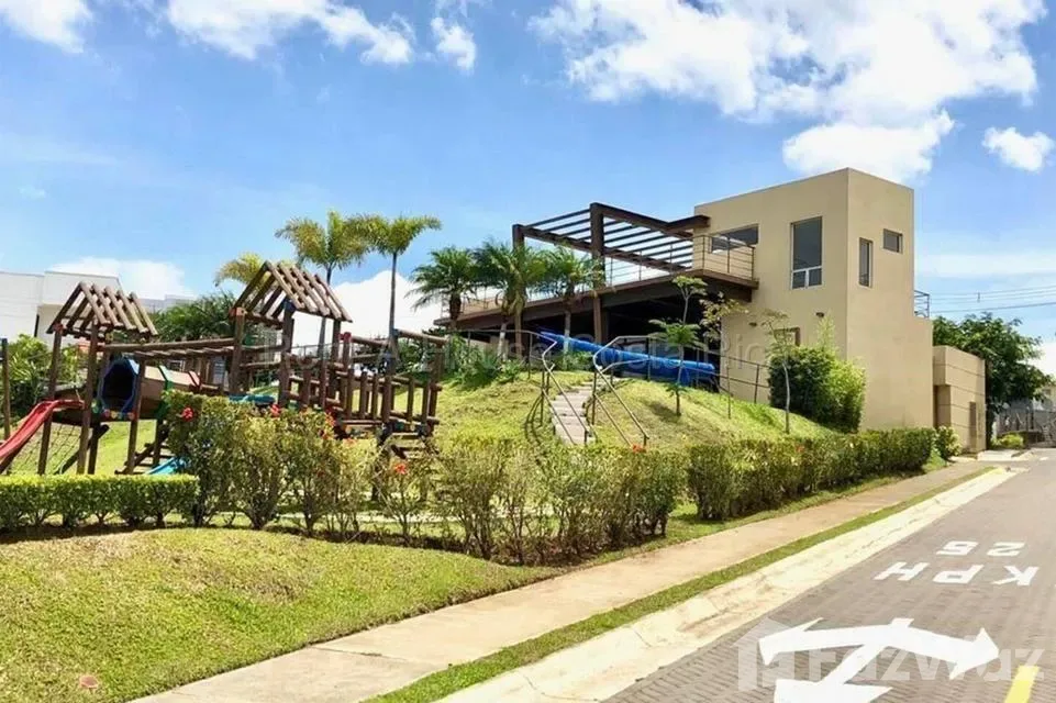 3 Bedroom Apartment for Rent at Apartment For Sale in Ulloa for $1,350/mo