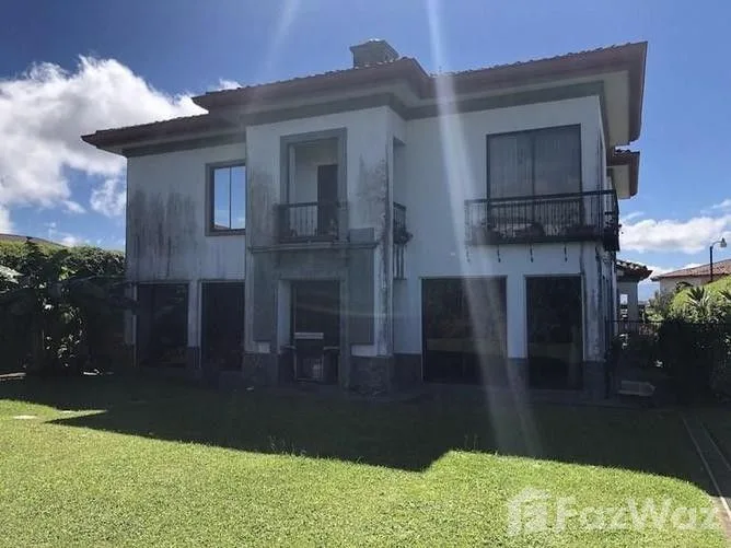 6 Bedroom House for Sale in Santo Domingo, Heredia for $630,000 — photo 4