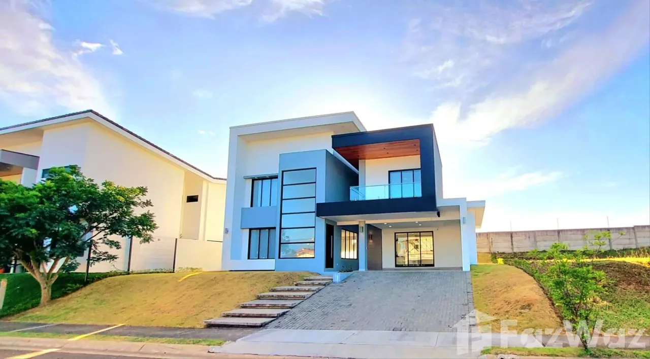4 Bedroom House for Rent at Alajuela for $2,500/mo