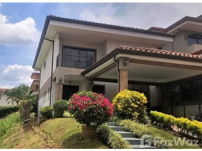 4 Bedroom House for Sale in Heredia, Heredia for $290,000