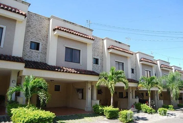 3 Bedroom House for Sale in Santa Ana, San Jose for $220,000