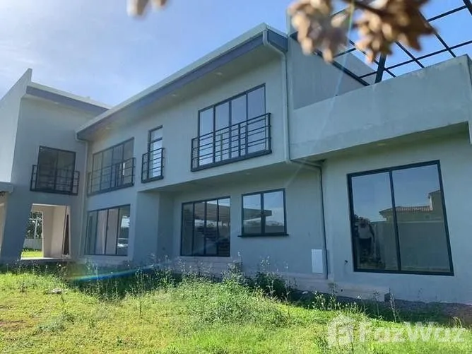 3 Bedroom House for Sale in Santa Ana, San Jose for $568,231