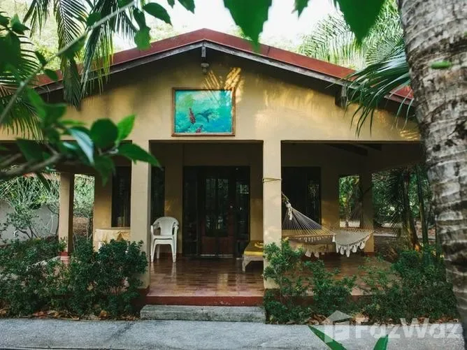 10 Bedroom House for Sale at Tamarindo for $795,000