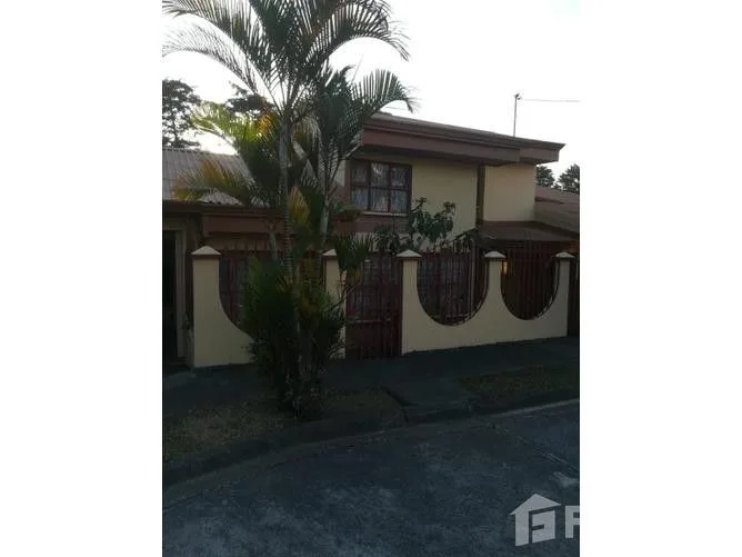 4 Bedroom House for Sale in San Jose, San Jose for $250,000