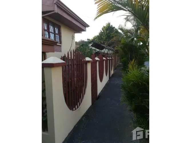 4 Bedroom House for Sale in San Jose, San Jose for $250,000 — photo 2