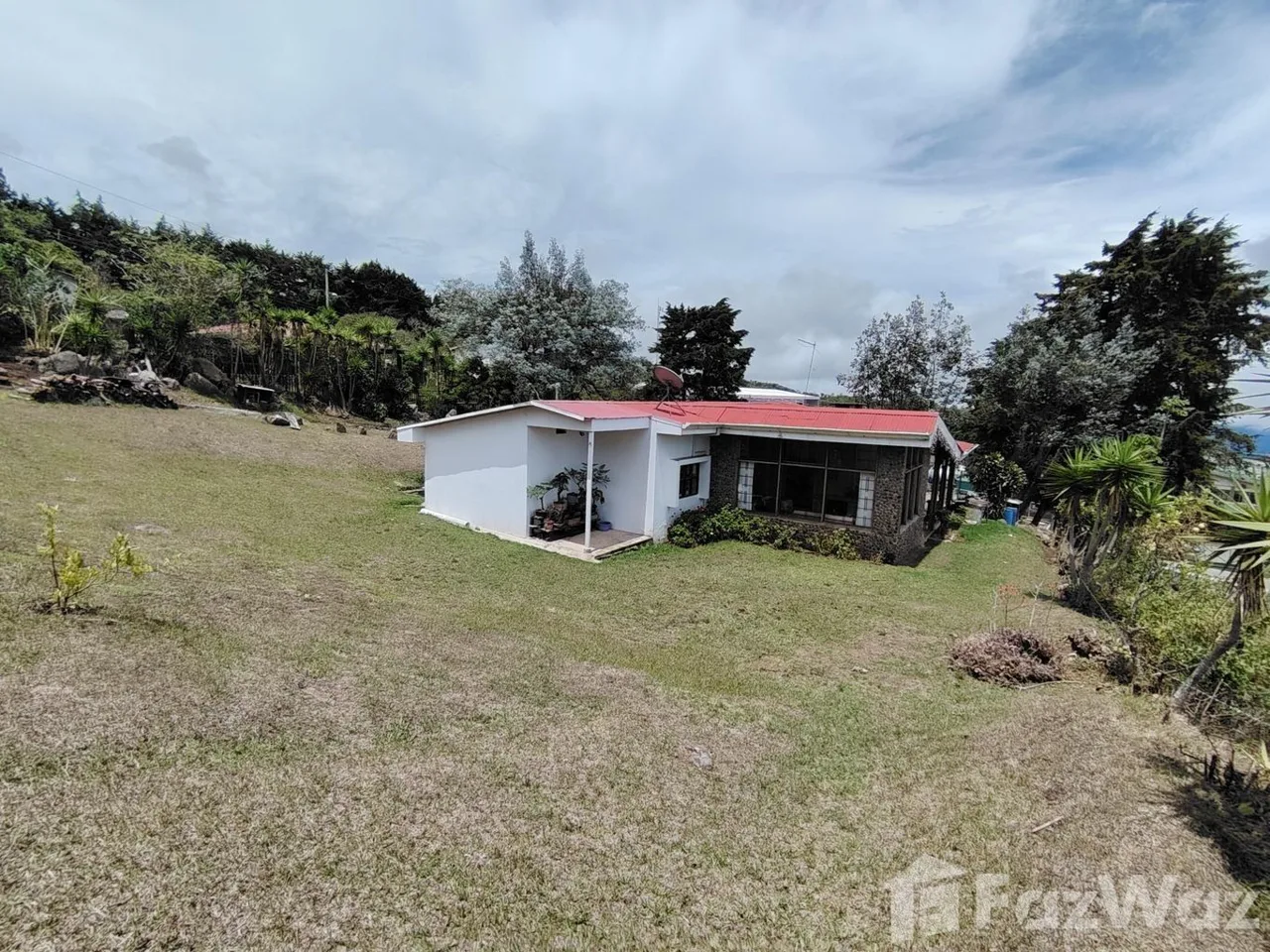 4 Bedroom House for Sale at Condominium For Sale in Cartago for $300,000