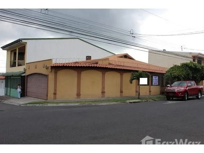 3 Bedroom House for Sale in La Union, Cartago for $173,111