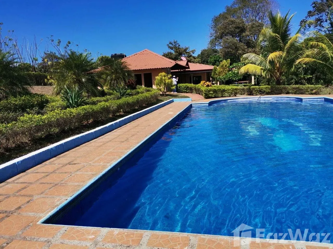 5 Bedroom House for Sale in San Mateo, Alajuela for $450,000