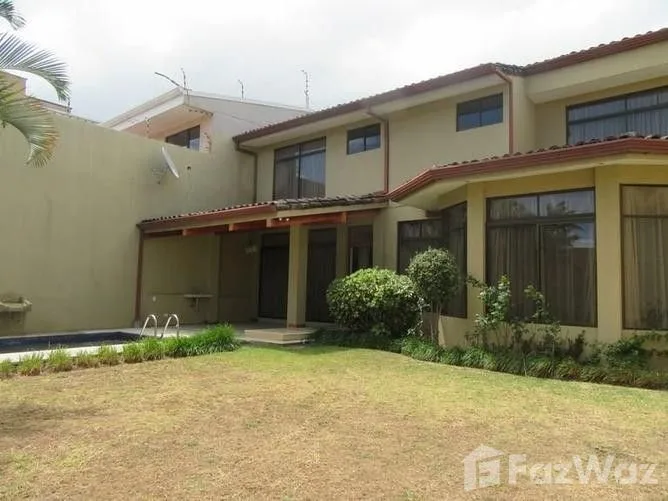 4 Bedroom House for Sale in Escazu, San Jose for $575,000