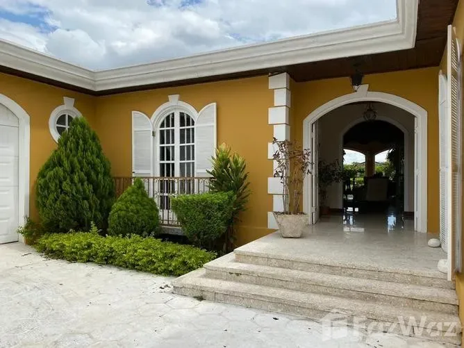5 Bedroom House for Sale in Escazu, San Jose for $800,000