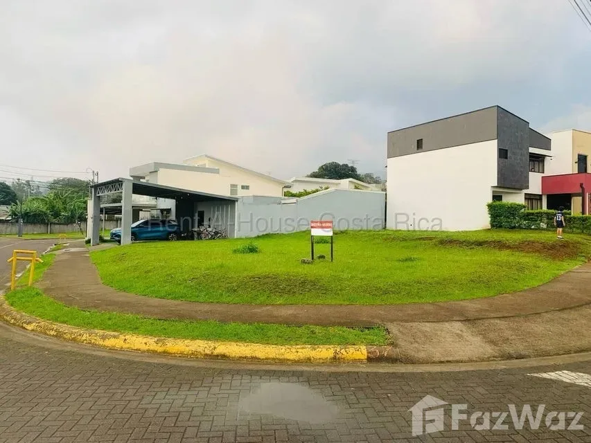 Land for Sale at Condo in San Rafael for $115,000