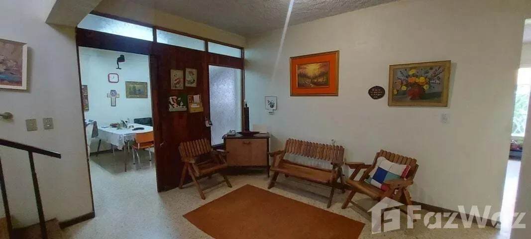 6 Bedroom House for Sale at Montes de Oca for $310,000 — photo 2