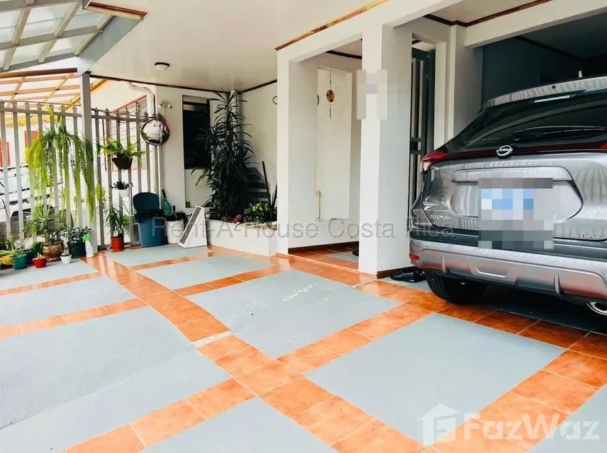 3 Bedroom House for Rent at Montes de Oca for $1,731/mo — photo 2