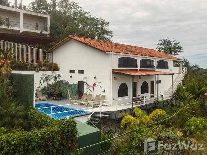 4 Bedroom House for Sale at Manuel Antonio for $459,000