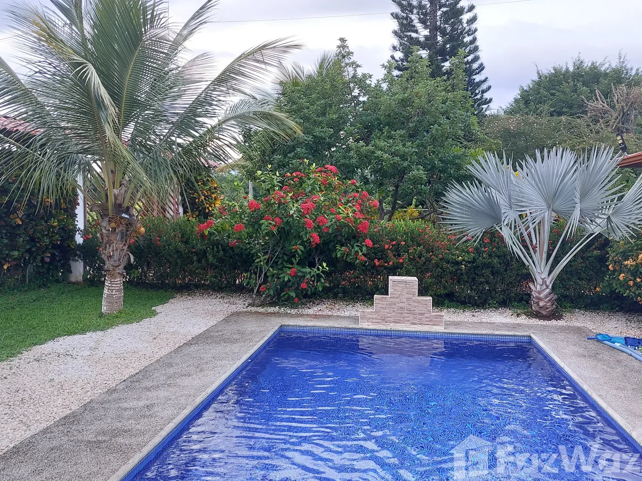 3 Bedroom House for Sale in Esparza, Puntarenas for $330,000 — photo 2