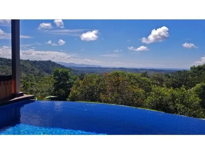 2 Bedroom House for Sale in Golfito, Puntarenas for $249,900