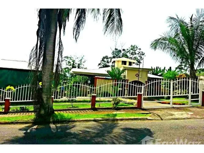 3 Bedroom House for Sale in Turrialba, Cartago for $190,621