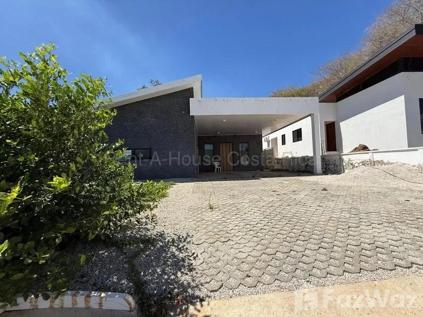 2 Bedroom House for Sale at El Coco for $320,000