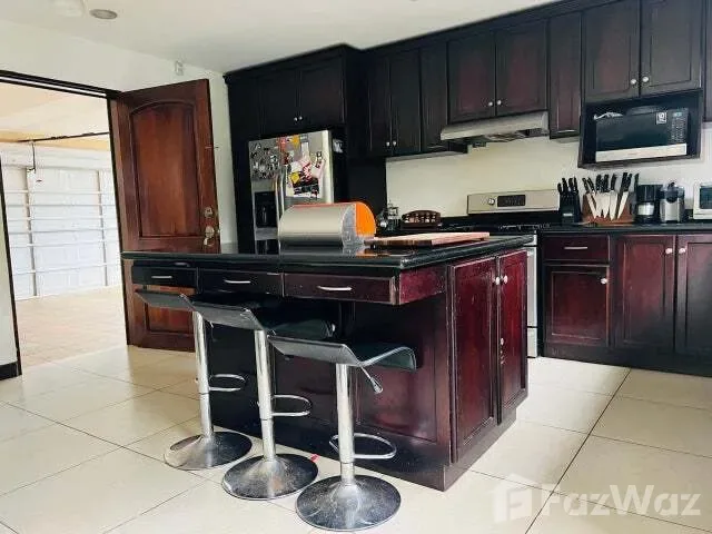 6 Bedroom House for Sale at San Joaquin de Flores Heredia for $380,000 — photo 3