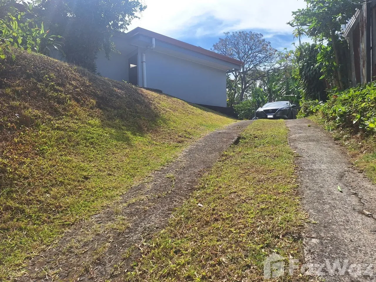 3 Bedroom House for Sale in San Rafael, Heredia for $147,500