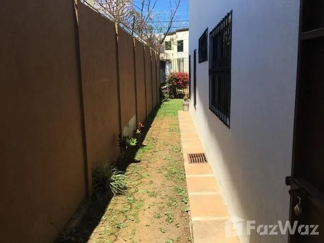 4 Bedroom House for Sale in San Pablo, Heredia for $237,591 — photo 2