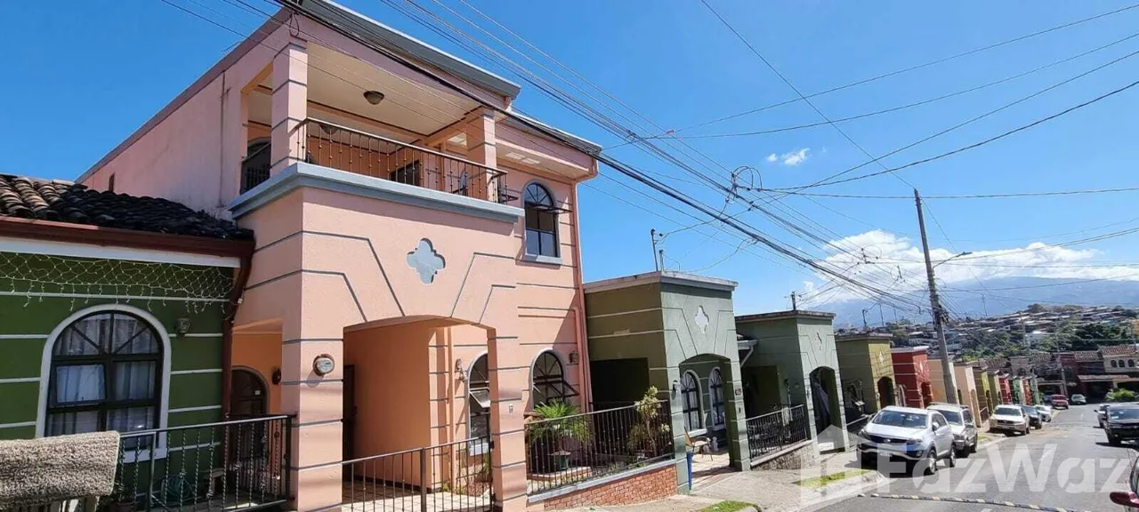 5 Bedroom House for Sale at Hatillo for $180,000