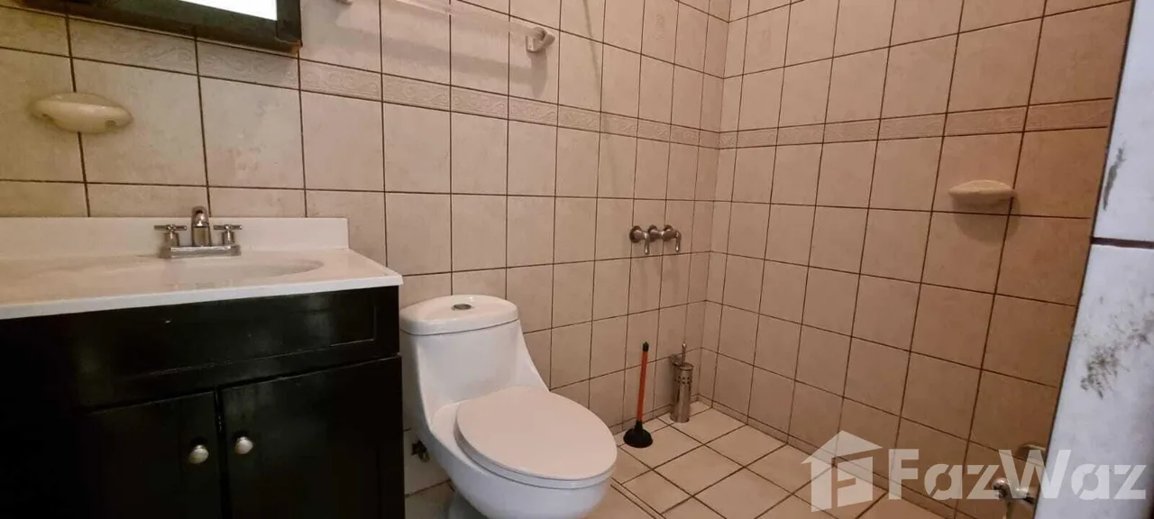 5 Bedroom House for Sale at Hatillo for $180,000 — photo 5