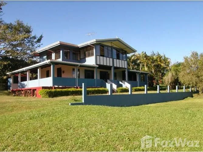 5 Bedroom House for Sale in Paraiso, Cartago for $445,000