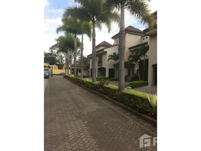 4 Bedroom Apartment for Sale at Escazú for $500,000