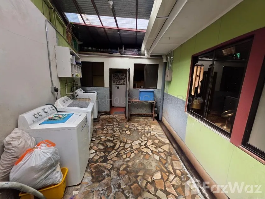 6 Bedroom Villa for Sale at Goicochea for $202,675 — photo 4