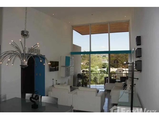 2 Bedroom Apartment for Sale at Santa Ana for $1,250