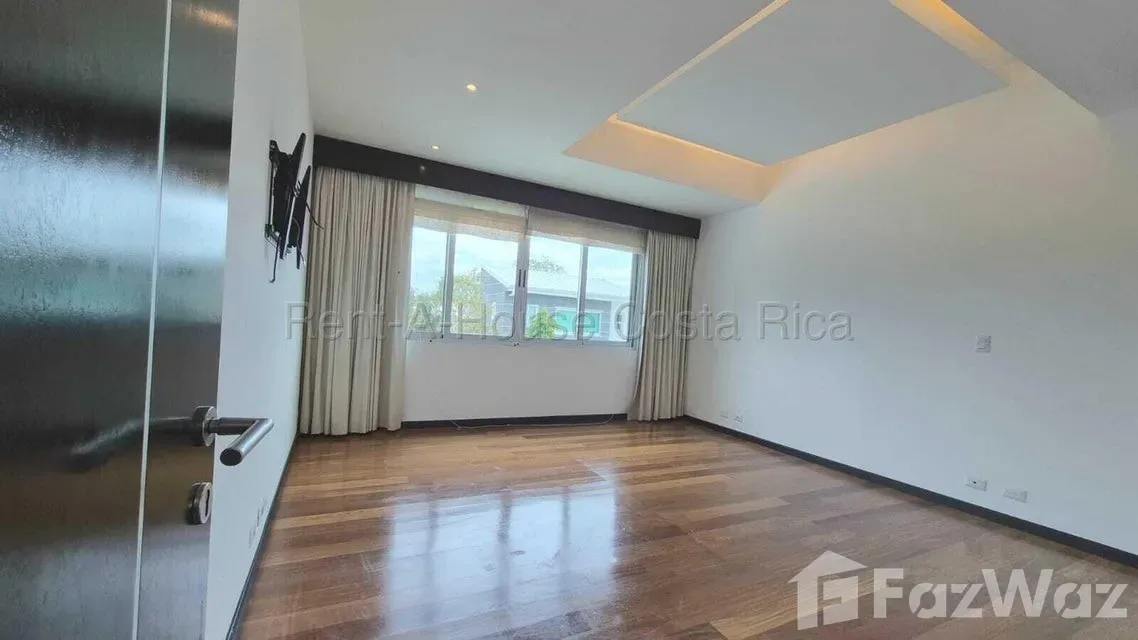 3 Bedroom House for Sale at Piedades de Santa Ana for $450,000 — photo 3