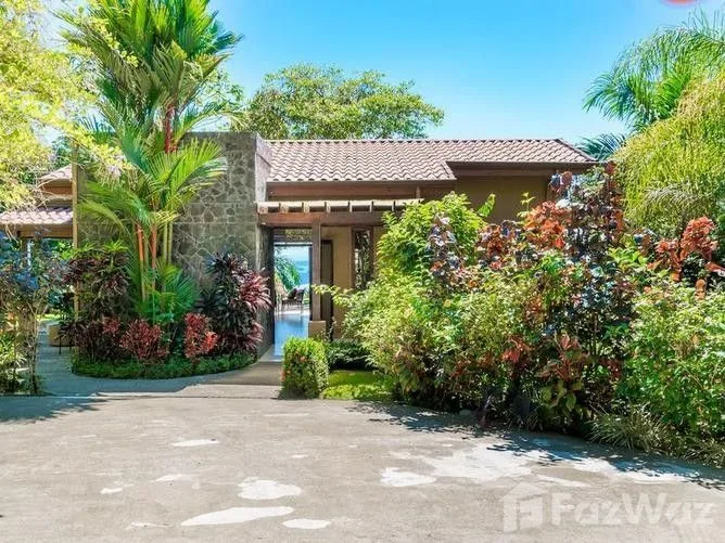 4 Bedroom House for Sale at Dominical for $675,000