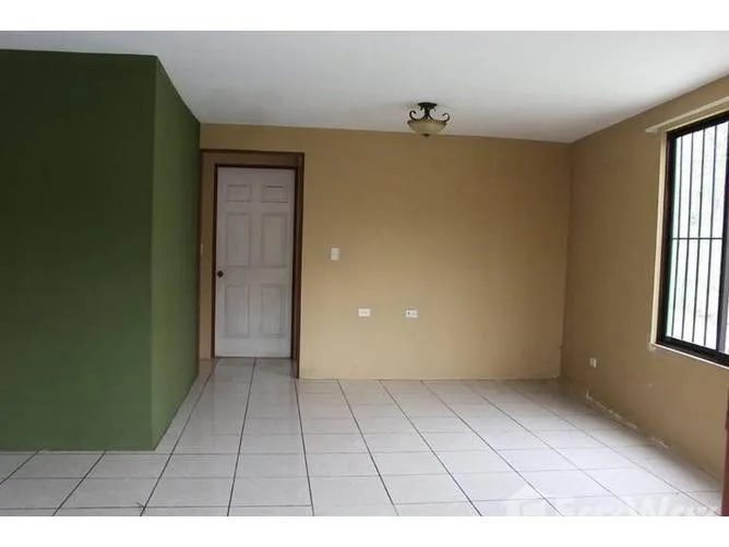 6 Bedroom House for Sale in San Pablo, Heredia for $308,436 — photo 2