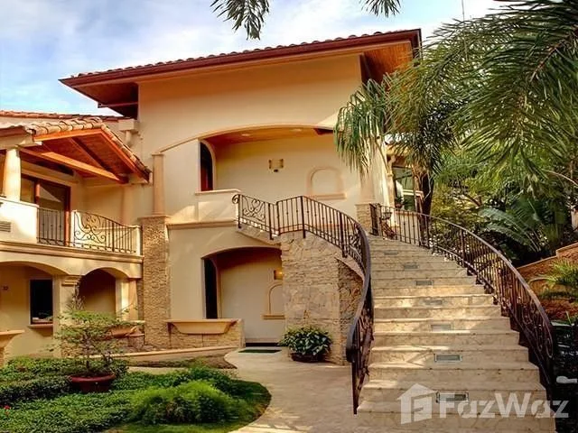 3 Bedroom House for Sale in Santa Cruz, Guanacaste for $2,500,000