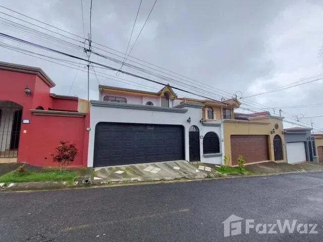 4 Bedroom House for Rent at San Francisco; Heredia for $1,750/mo