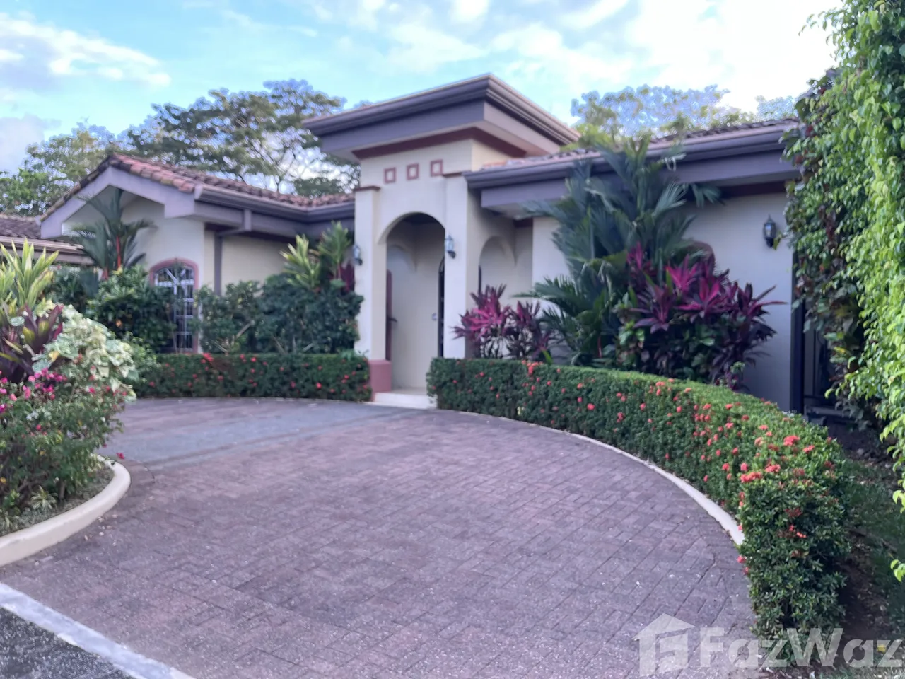 4 Bedroom House for Sale at Esterillos Oeste for $585,000