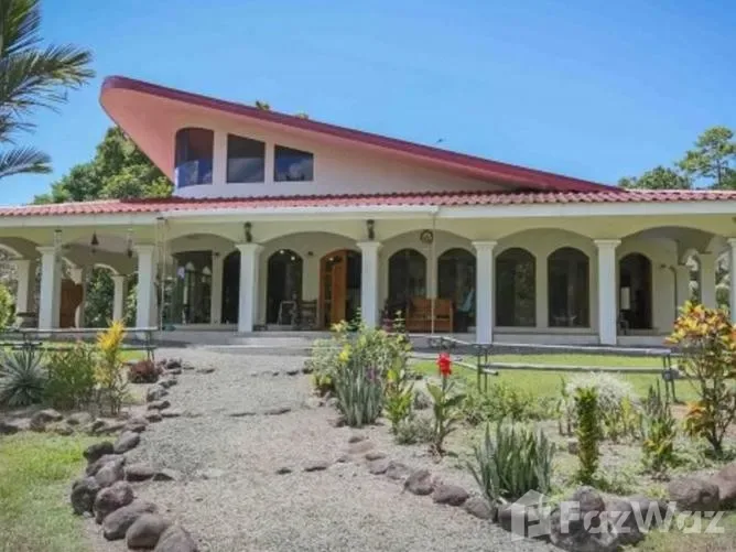 4 Bedroom House for Sale in Aguirre, Puntarenas for $595,000