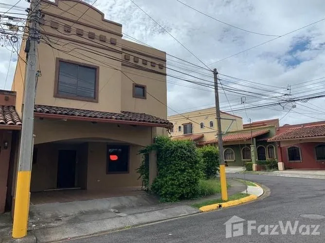 4 Bedroom House for Sale in Heredia, Heredia for $213,150