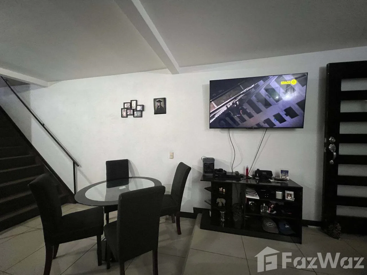 5 Bedroom House for Sale at Goicochea for $160,000 — photo 2