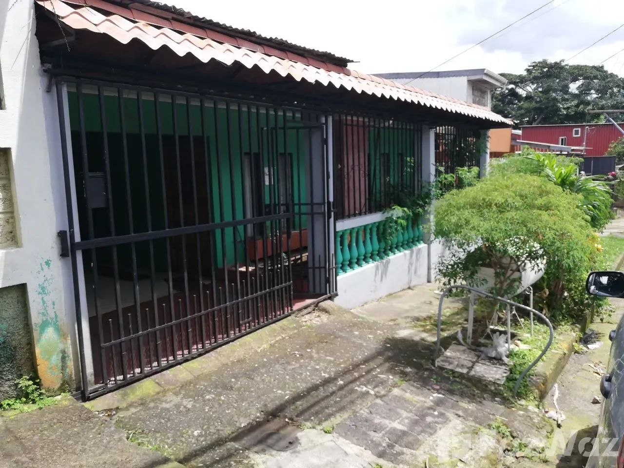5 Bedroom House for Sale in Desamparados, San Jose for $165,000