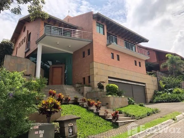 4 Bedroom House for Sale at Santa Ana for $7,000